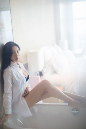 女大学生的沙龙室hd_BD英语HD高清在线观看